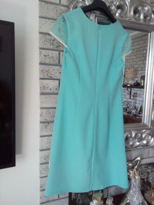 Elegancka sukienka nowa jasnoniebieska M śliczna