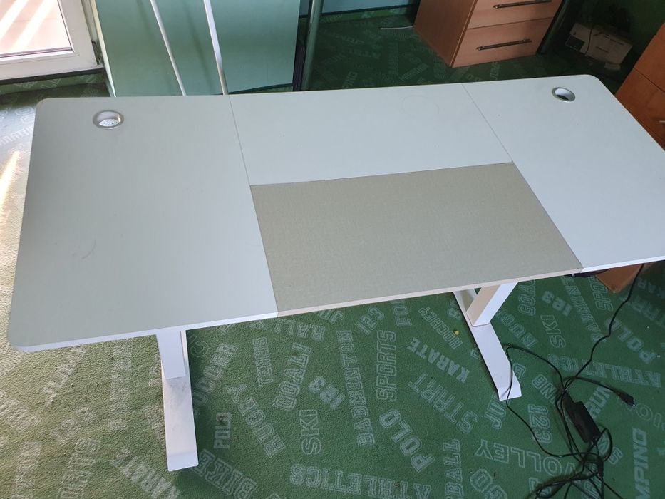 Biurko regulowane elektrycznie 140x60cm SONGMICS