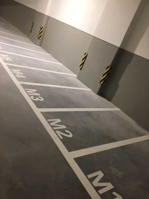 Lugar de estacionamento para mota