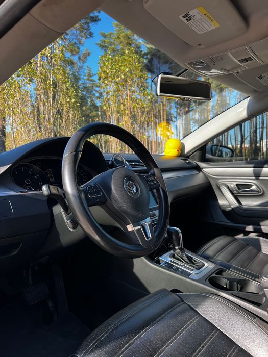 Volkswagen Passat CC 2011