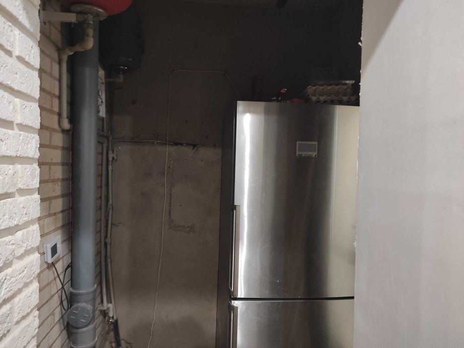 В оренду будинок в Пирогово. 5 кімнат, всі зручності, 8 соток.