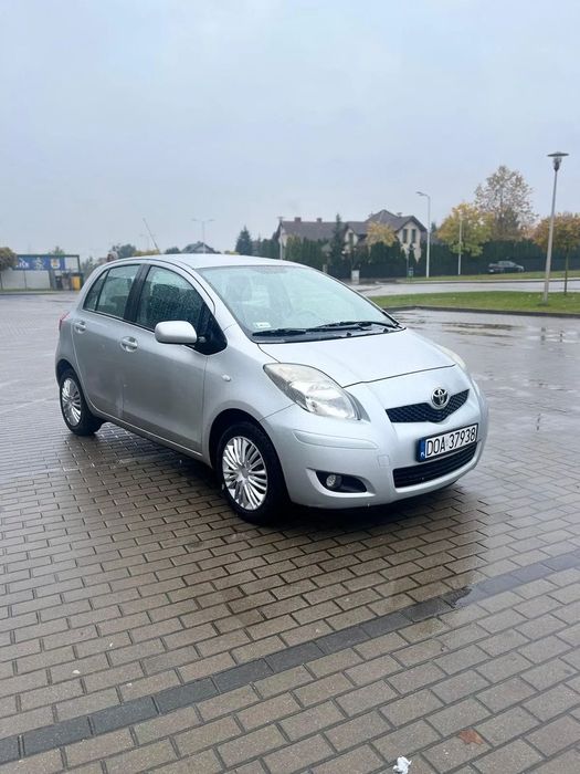 Toyota Yaris Toyota Yaris 1.33 VVT-i, stan bdb, polski salon