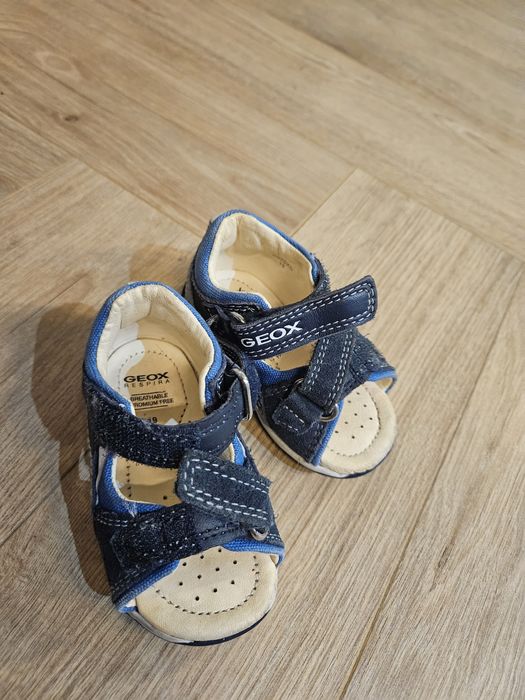 Geox 19 розмір босоніжки