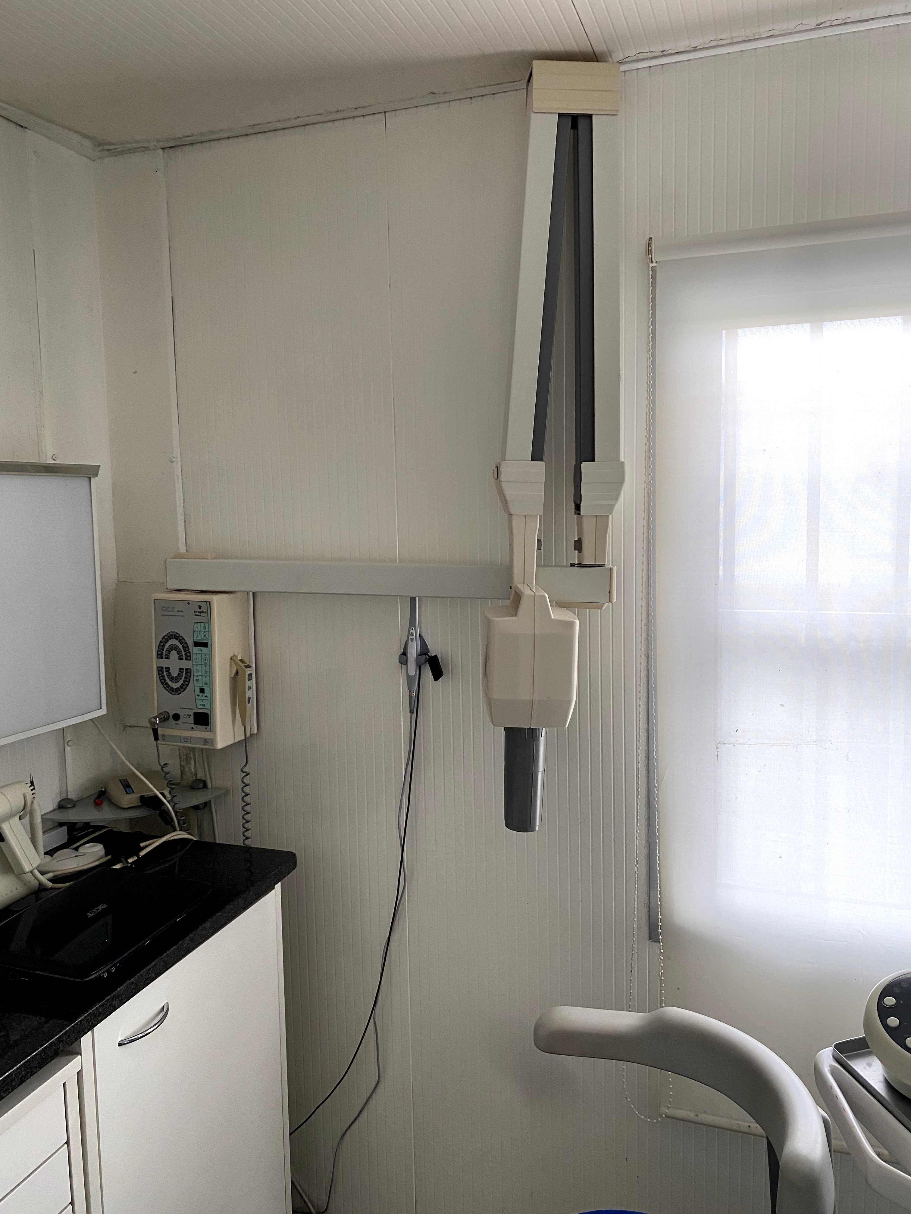 Vendo recheio de clínica dentária