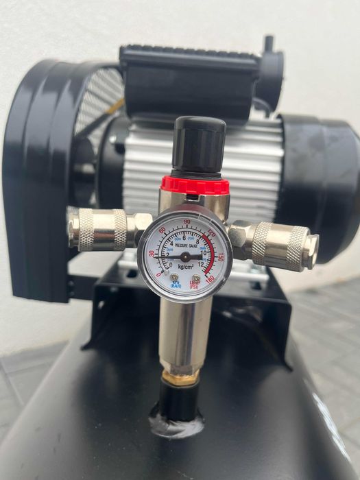 10BAR!! 150L 230V kompresor olejowy sprężarka powietrza 550l/min 4,7KM