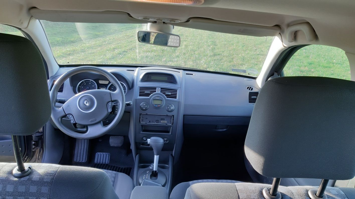 Renault Megane II 1.9 Automat - Uszkodzony