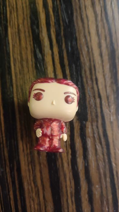 Обмін кіндер Очень странные дела