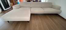 Sofá 3 lugares com chaise longue modelo Garber (loja área)