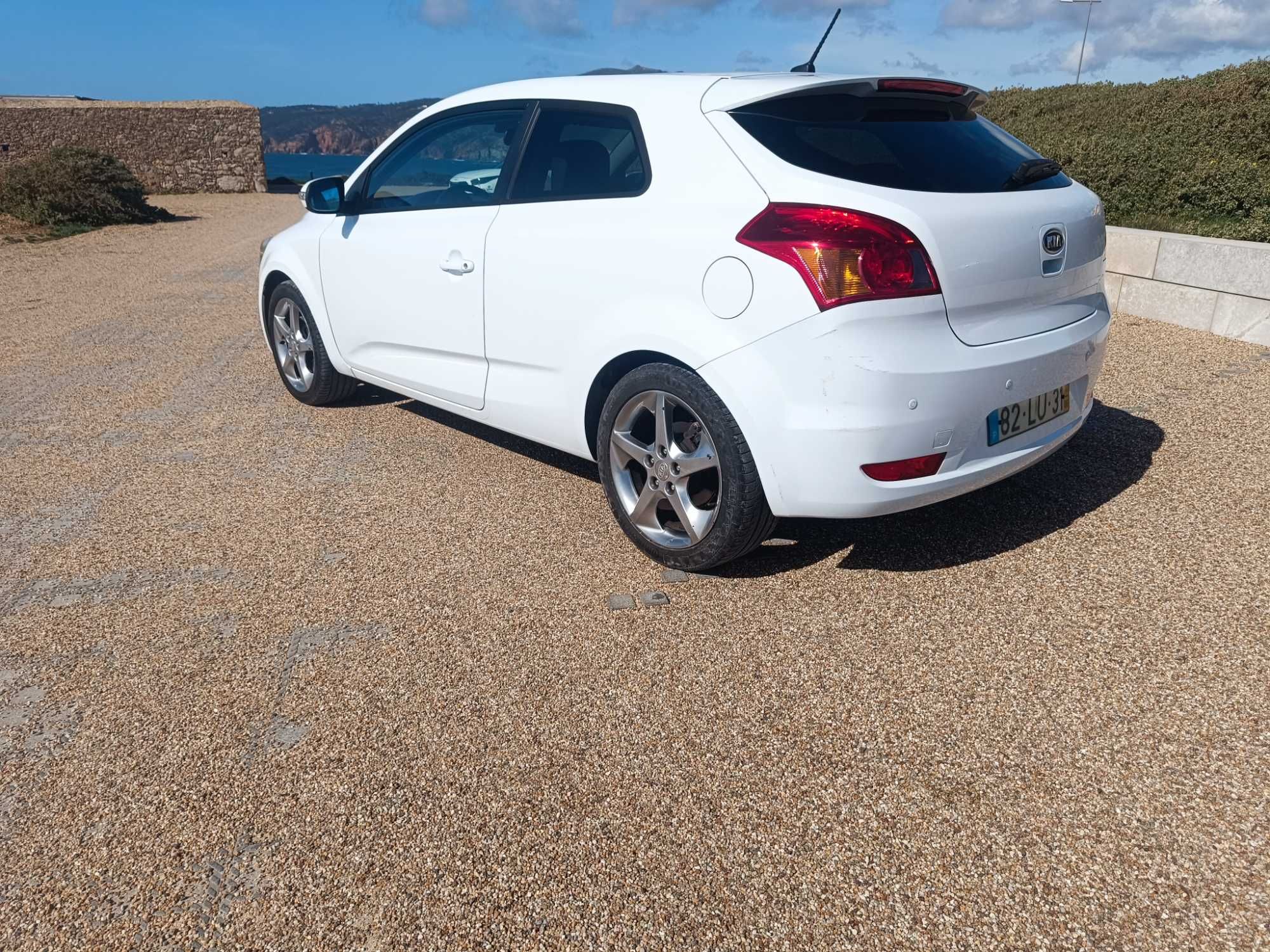Vendo Kia ceed 1.6crdi 2011! inspeção feita e selo pago até 06/2026