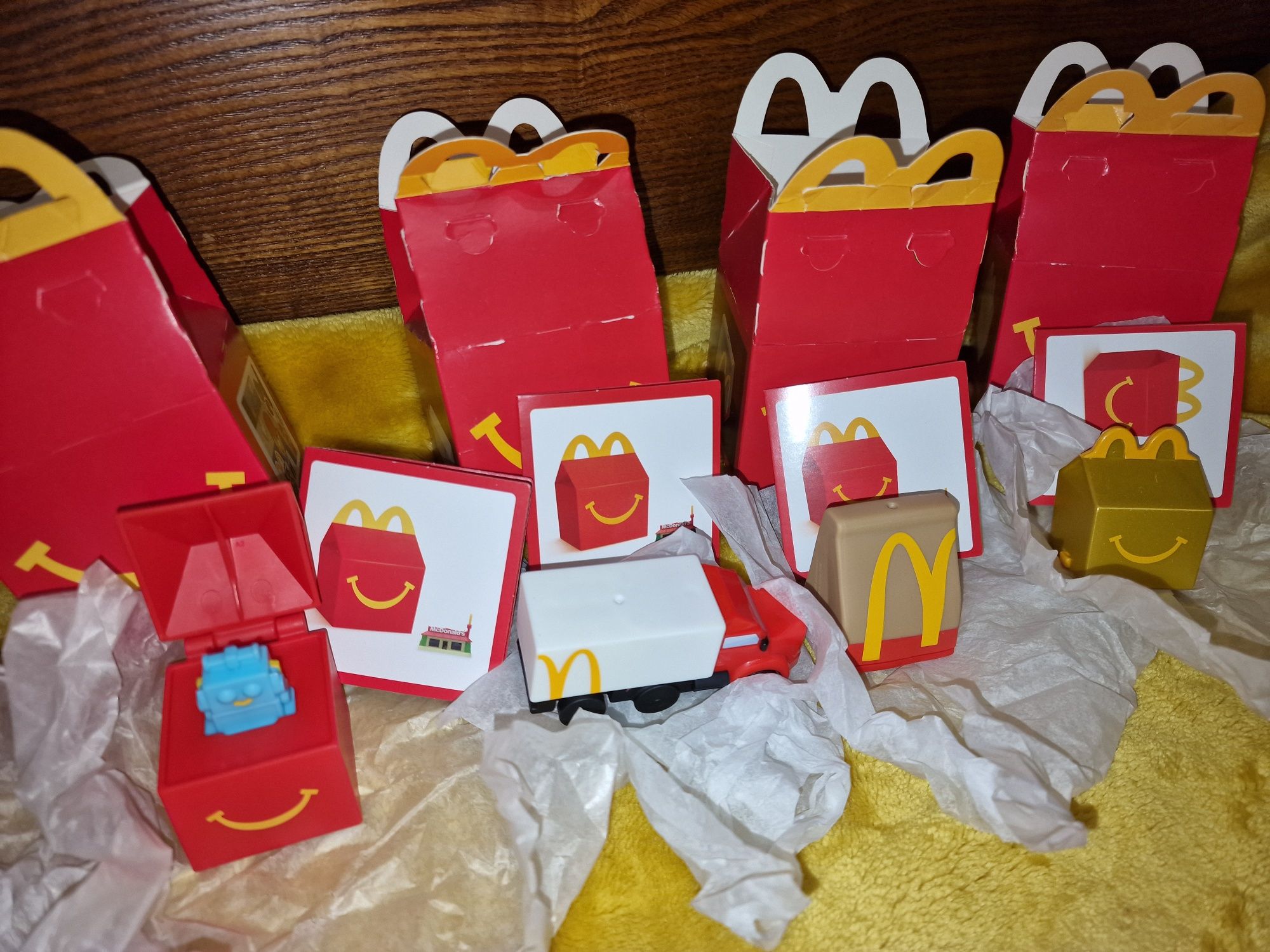Хеппі міл міні McDonald's мини Макдональдс фігурки каса столик підніс.