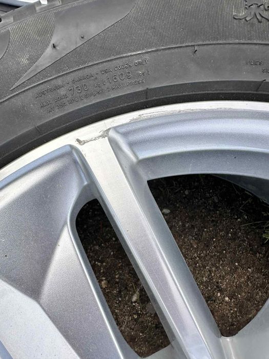 Felgi Audi 18 cali + opony Pirelli 235/50 R18