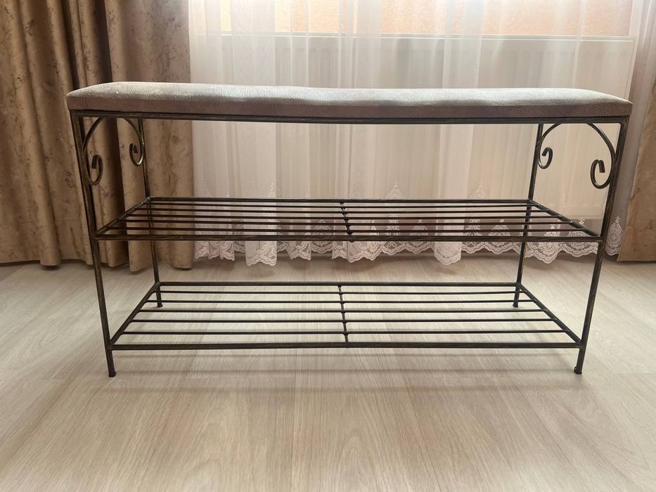 Тумбочка для взуття