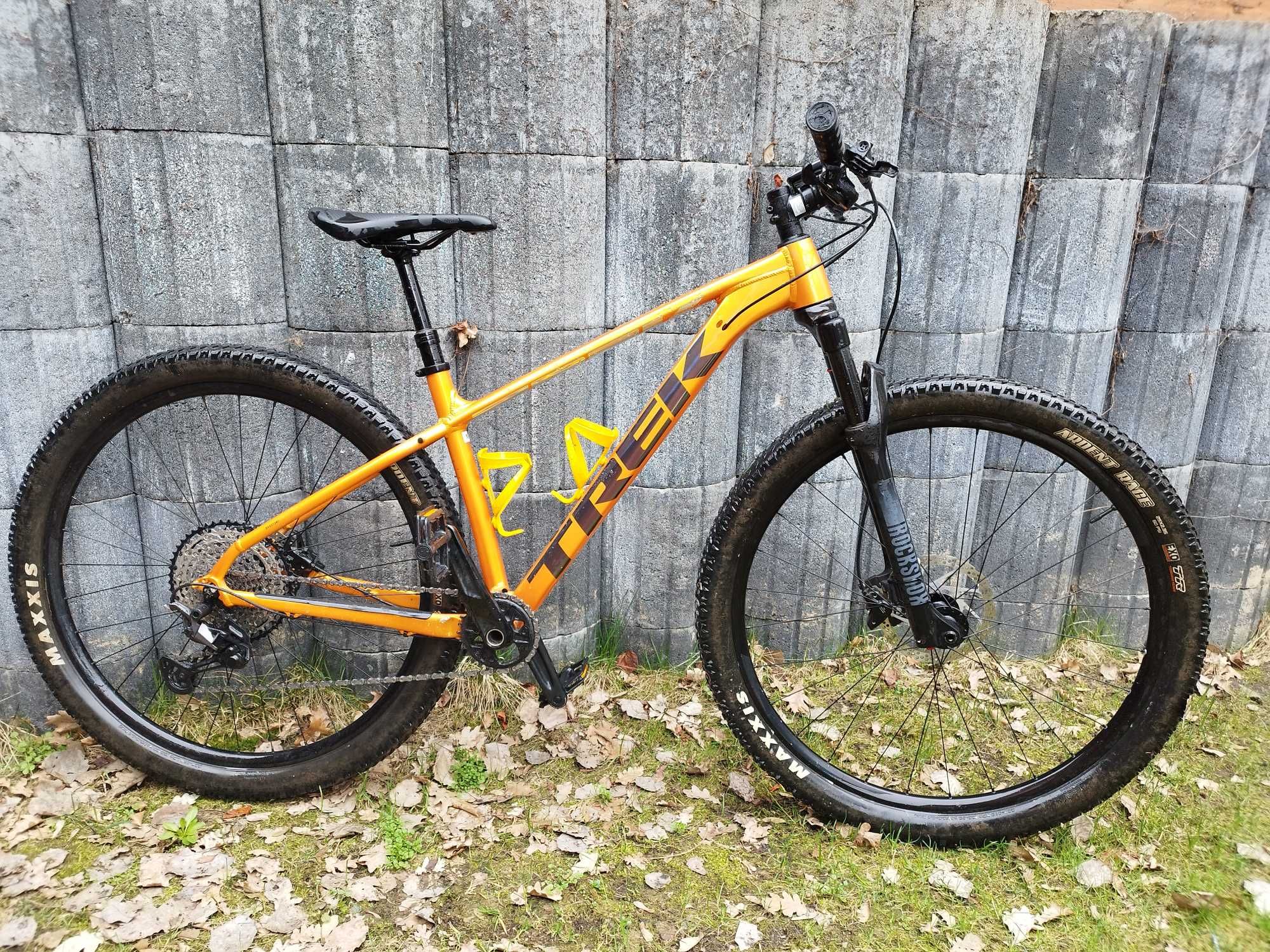 Rower TREK X-Caliber 9, rozmiar M, 1x12, 2023 r., XT, RockShox Recon