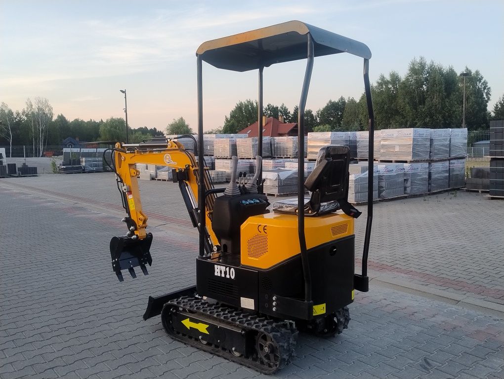 Minikoparka HT10 Fabrycznie NOWA, Diesel KOOP b. Oszczędna, waga 1 ton