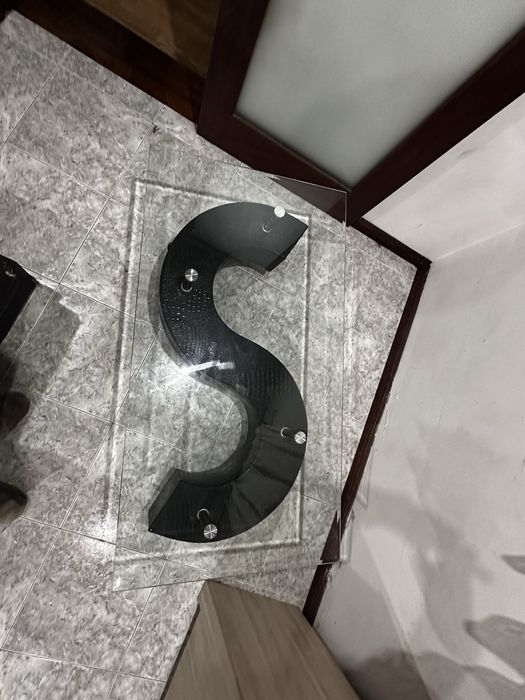 Mesa de Centro em Vidro