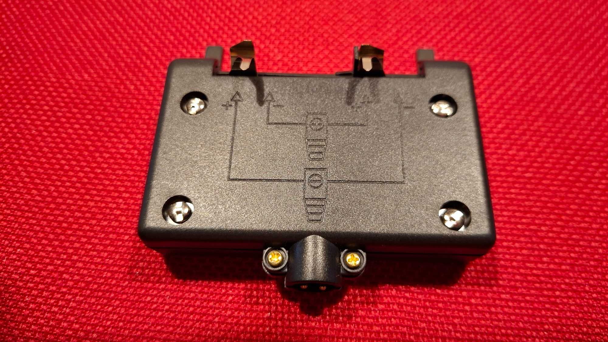 Carregador universal para baterias