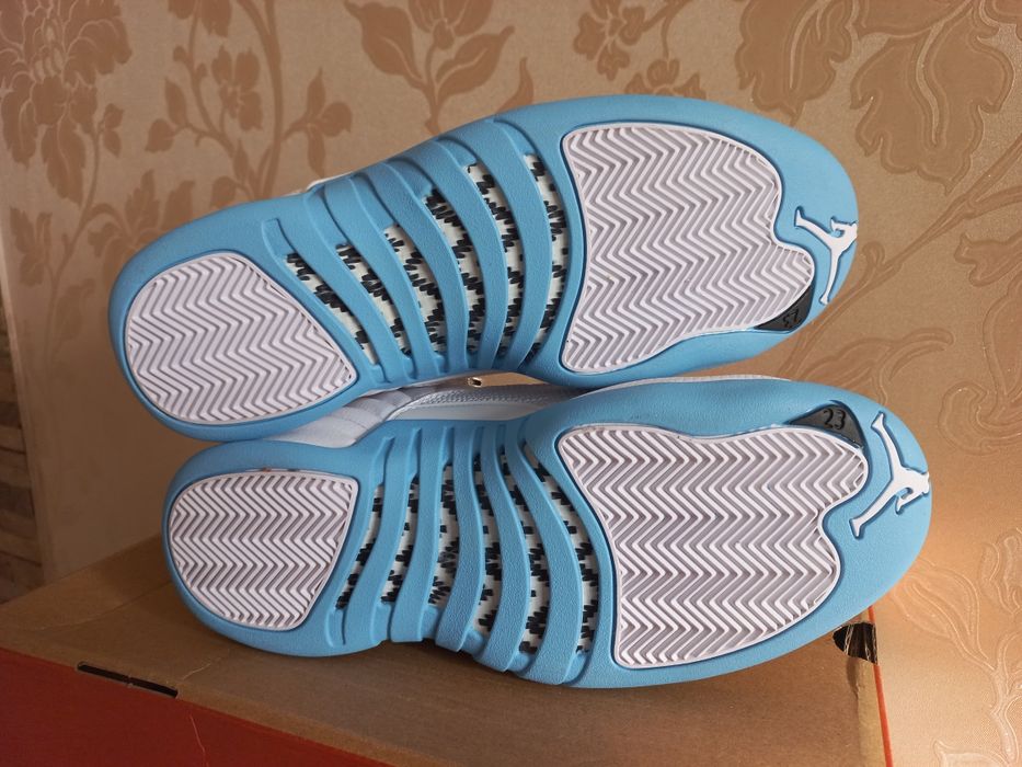 Nike Air Jordan 12 Retro  "Melo" White Universtiy Blue.