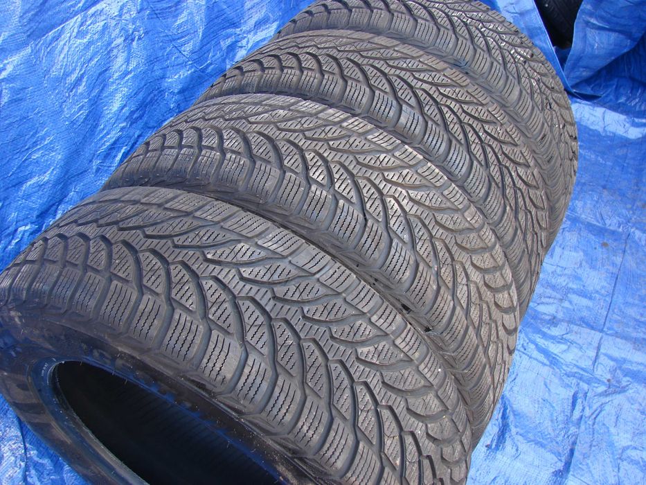 Bridgestone Blizak 205.60.16 Zima