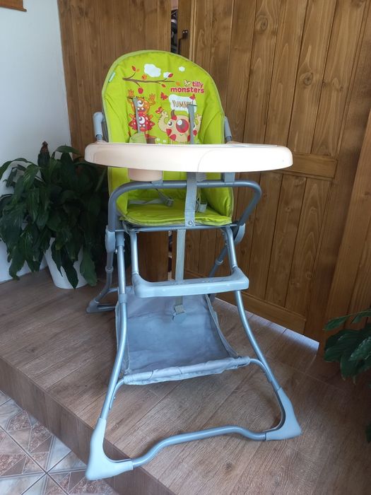 Стільчик для годування