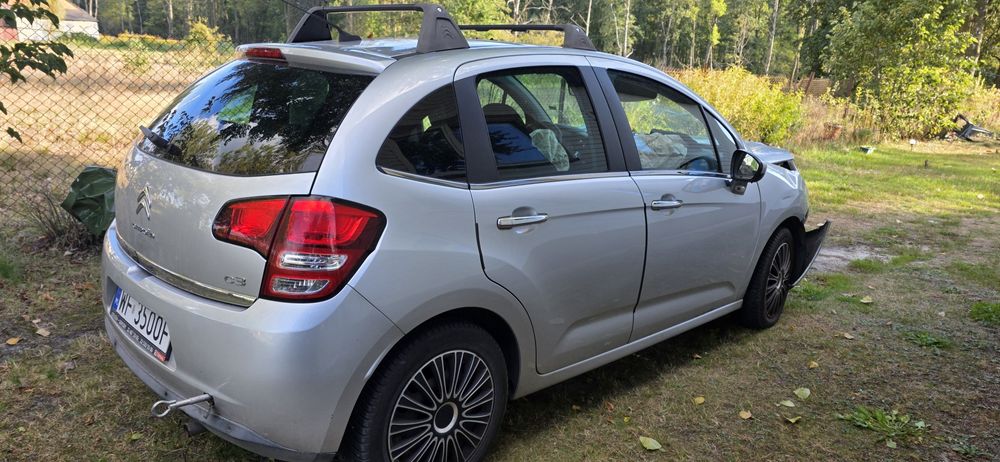 Citroen c3,  1.4 benzyna powypadkowy