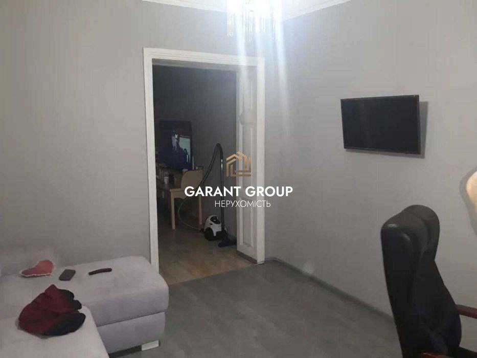 Продається двокімнатна квартира по вигідній ціні