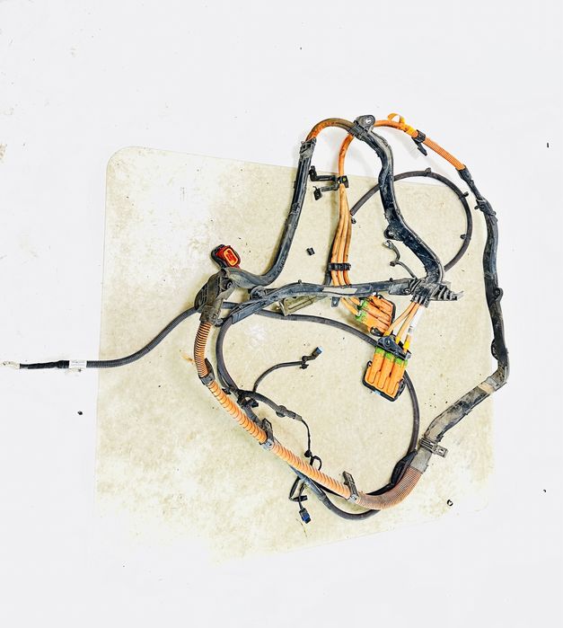 Peugeot 3008 instalacja wiązka elektryczna Hybrid4 T84