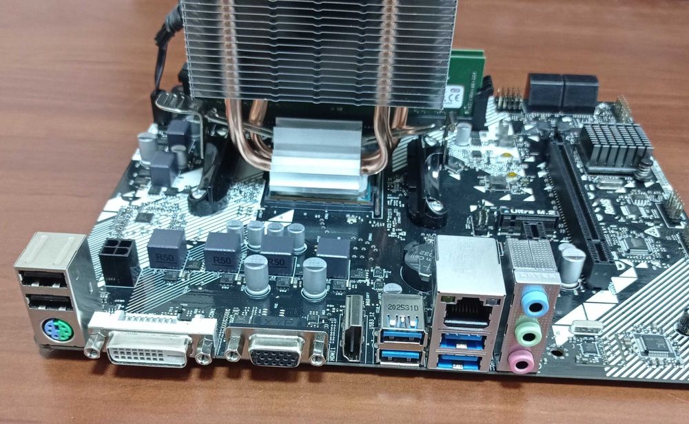 Ігровий комплект A320M + Ryzen 7 2700 3.2GHz/4.1GHz AM4 + 16Gb DDR4