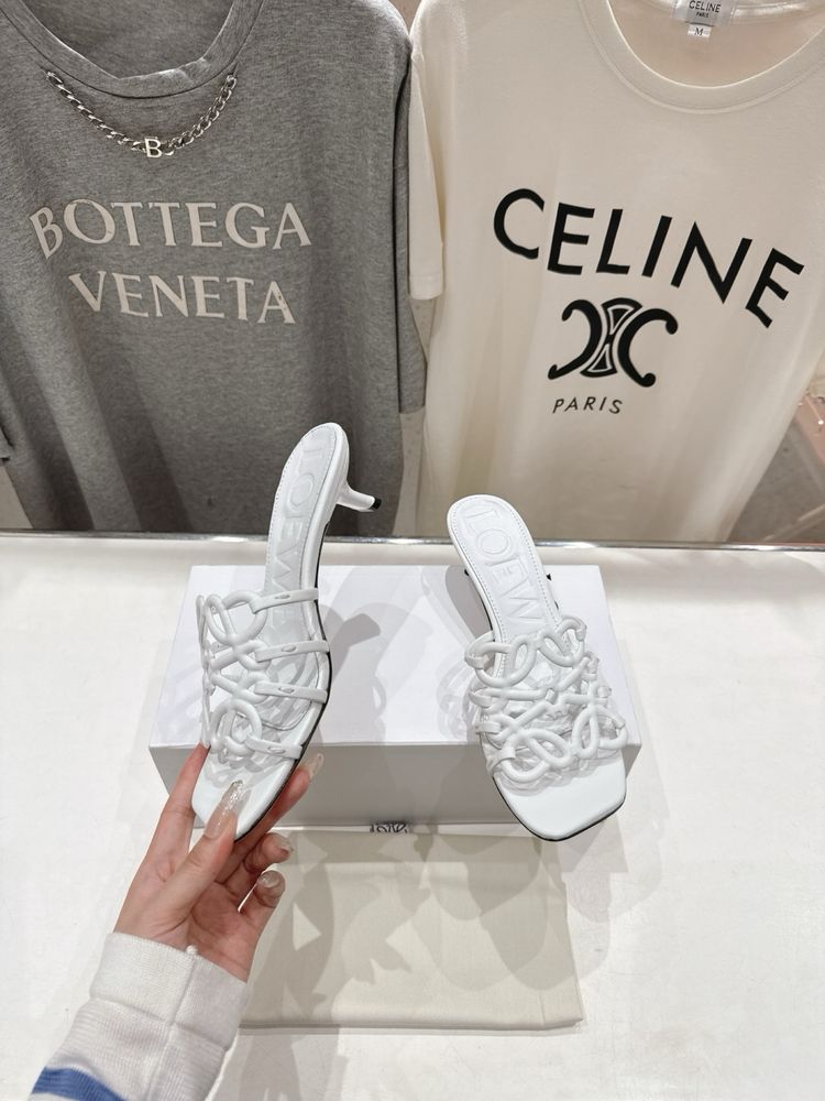 Мюлі, слінгбеки Loewe