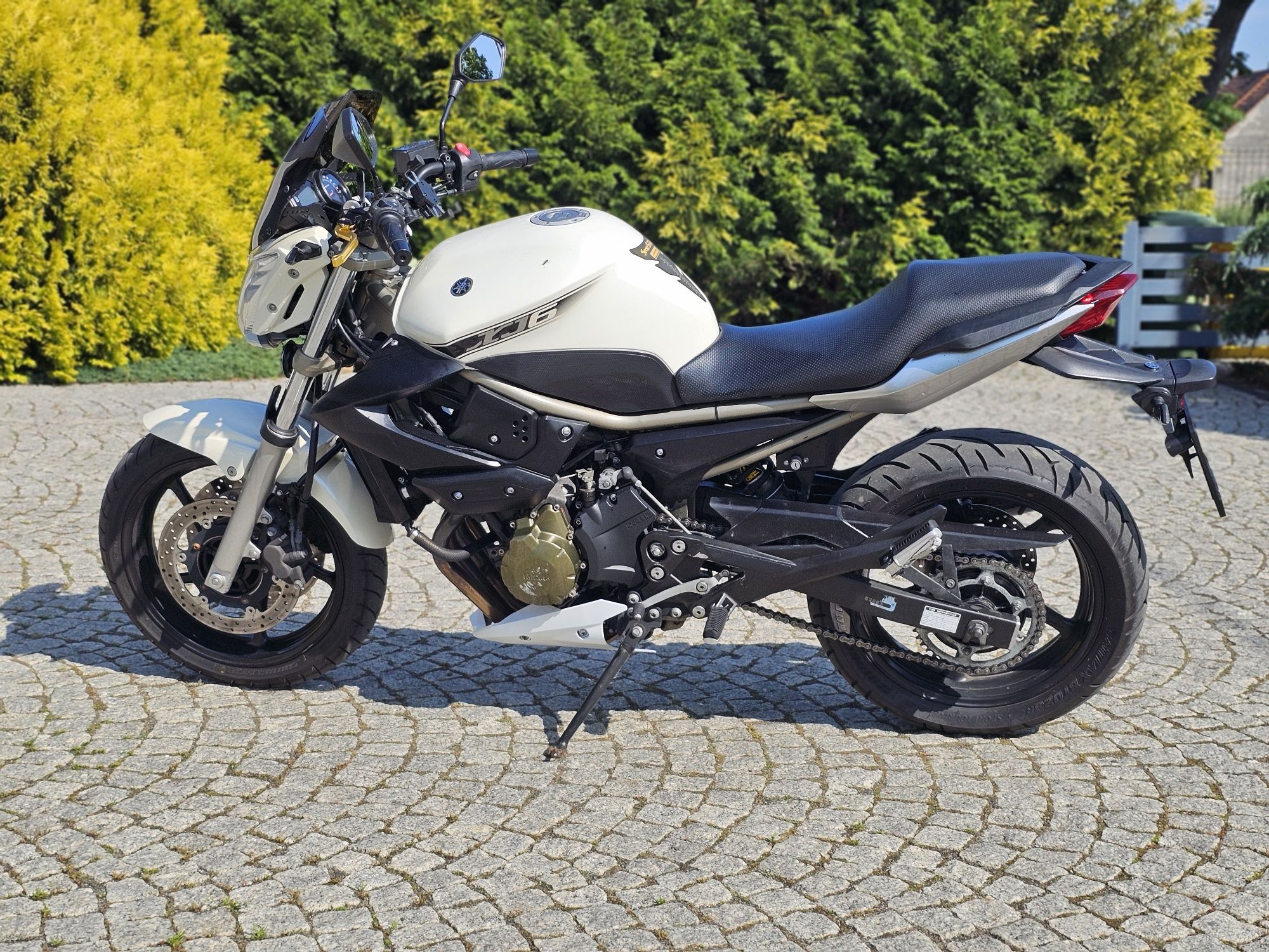 Yamaha XJ6N 2009r