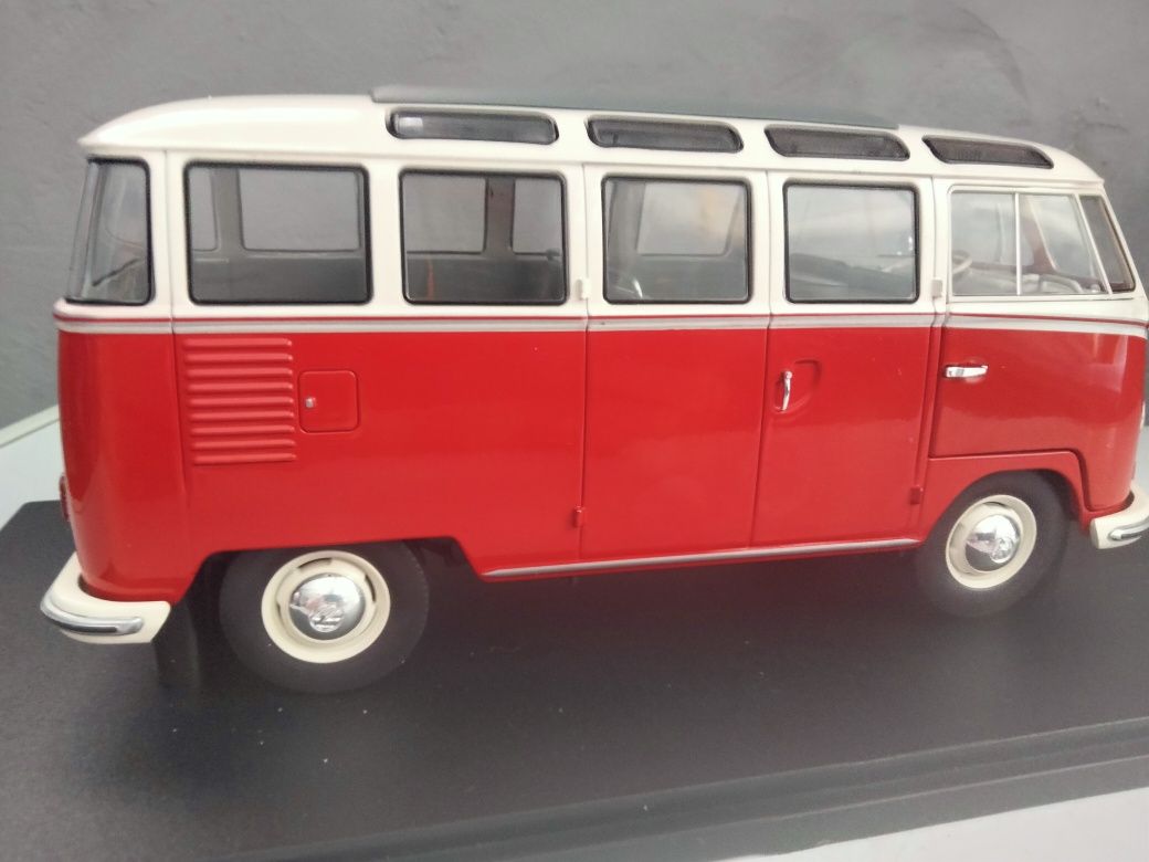 Miniaturas de carros 1.18