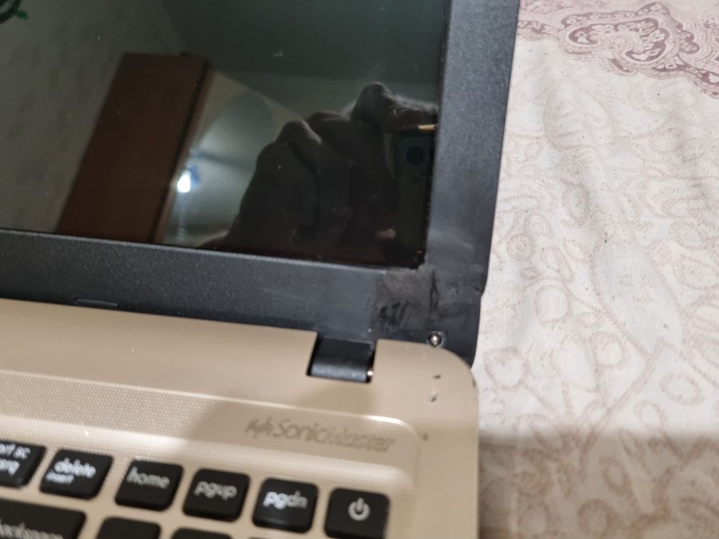 Ноутбук Asus X540LA