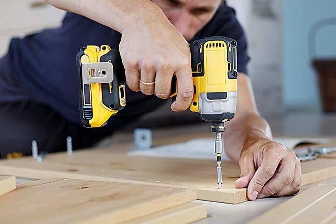 Збирання та монтаж кухонь та меблів (Ремонт меблів)