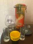 Conjunto de objetos de licor