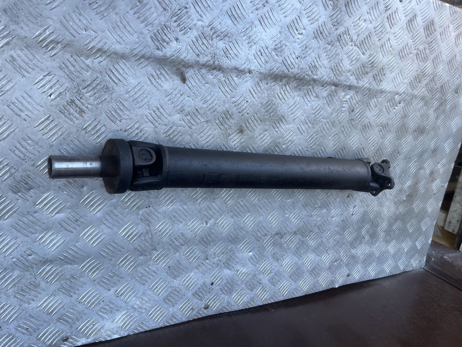 Кардан Mitsubishi pajero 1986 год паджеро обьем 2.0 бенз