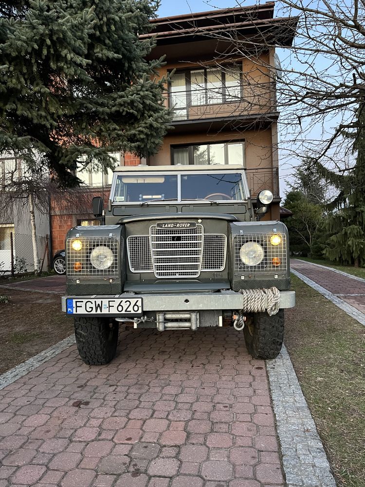 Land Rover Seria 3, Series 3, Defender