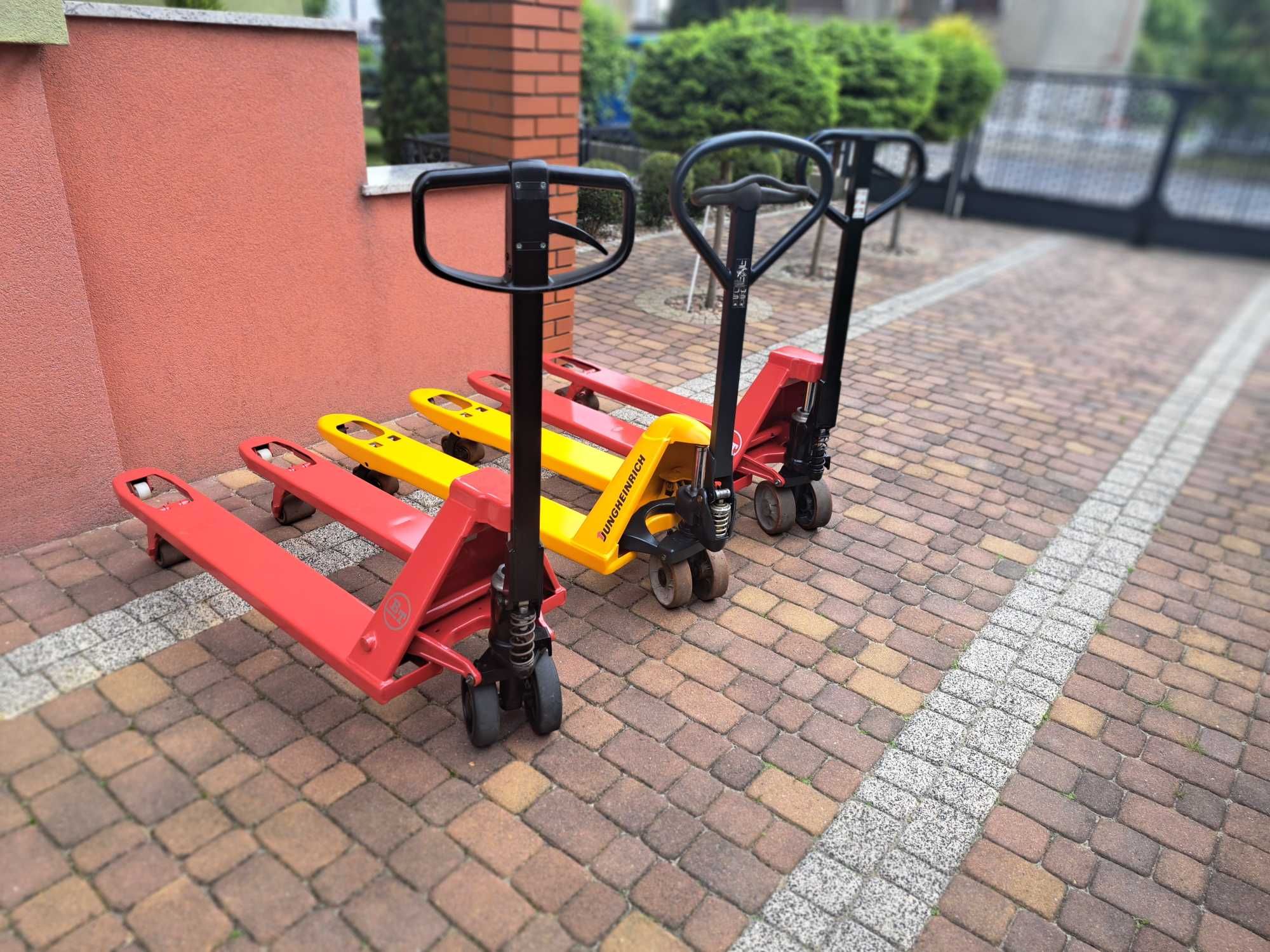 Wózek paletowy, paleciak BT TOYOTA