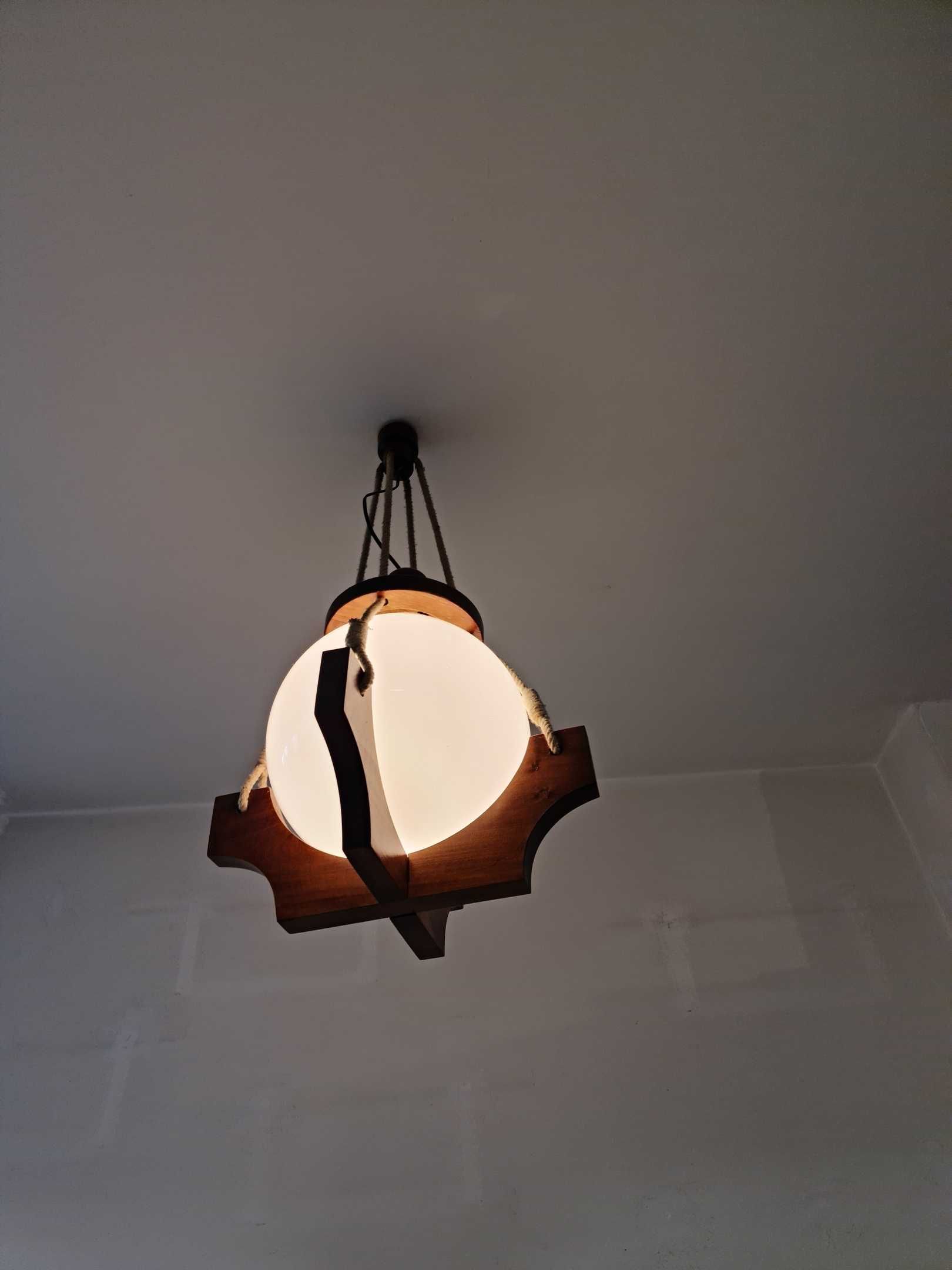 Lampa wisząca - design z 1987 roku