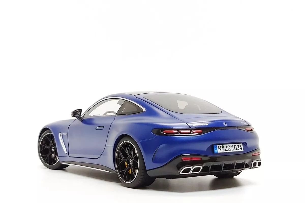 NZG 1:18 Mercedes-Benz AMG GT 63 4Matic