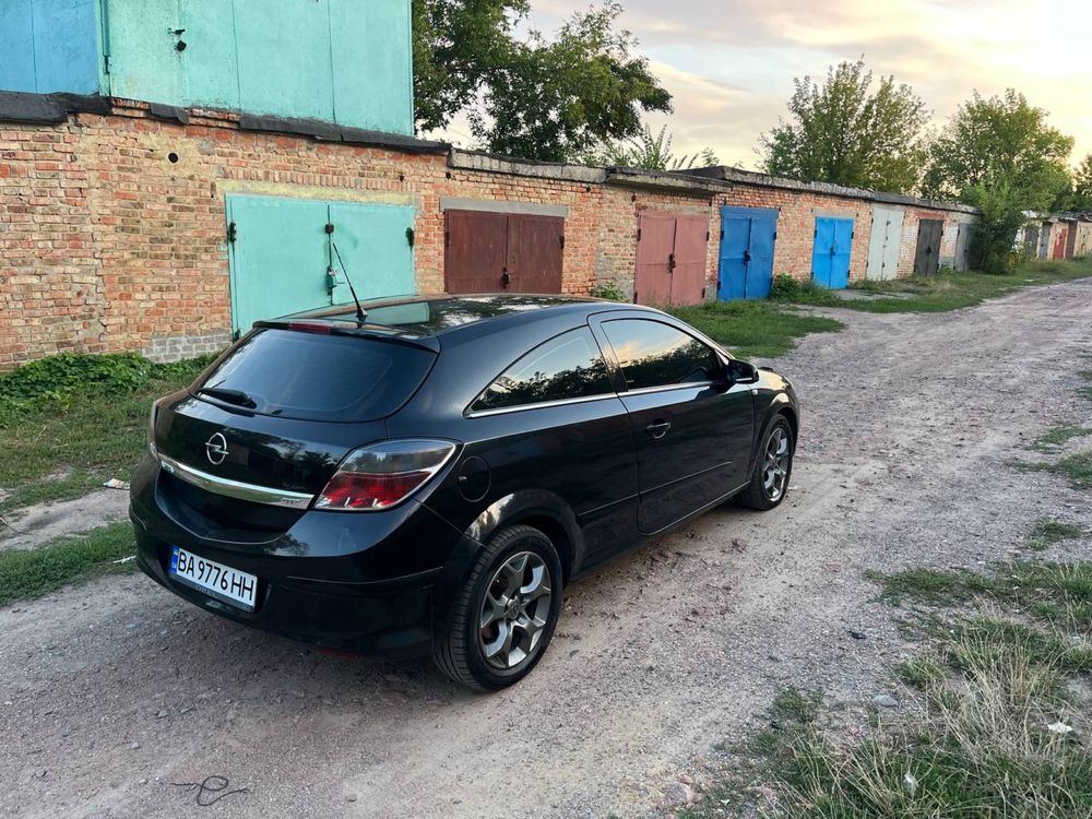 Продам opel astra h gtc