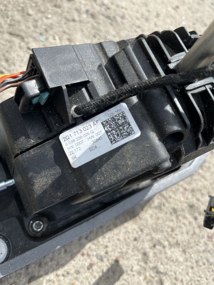 Lewarek wybierak zmiany biegów automat Vw Taigo Polo VI 2G