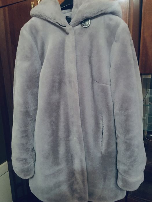 Шубу продаю………….