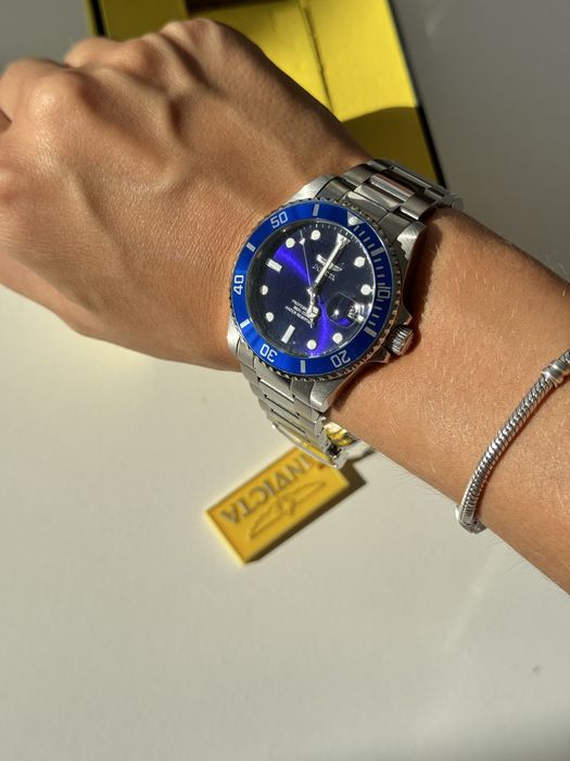 Швейцарський годинник invicta