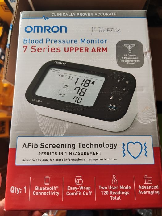 Тонометр Omron 7 AFib вимірює дефібриляцію