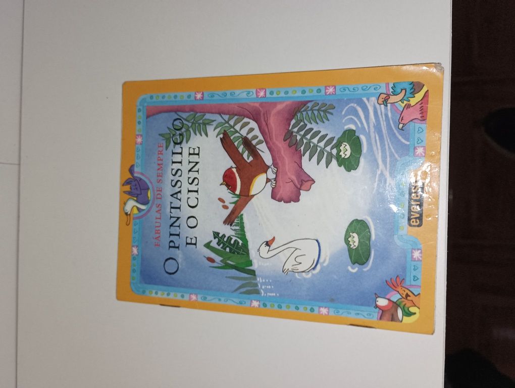 Livros crianças pequenas