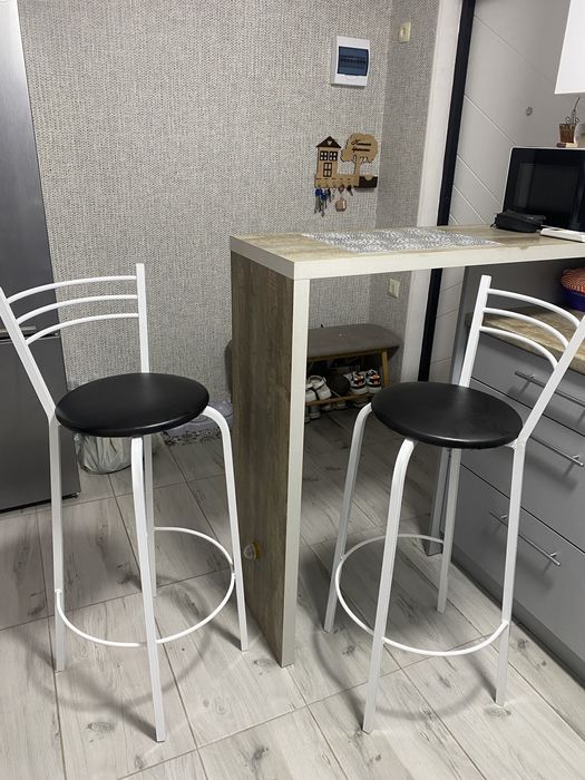 Барные стулья