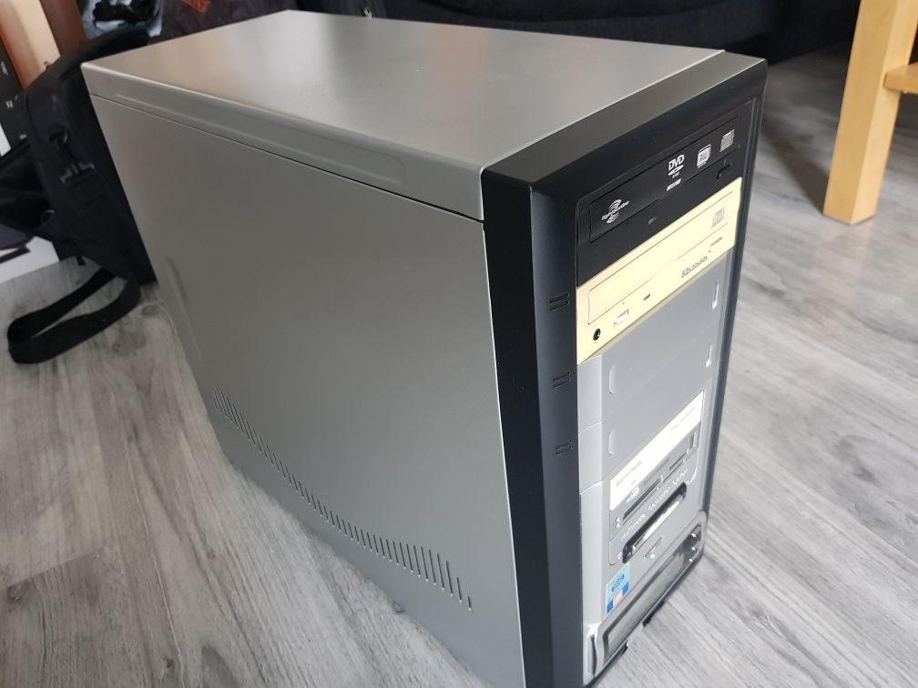 Komputer stacjonarny AMD Athlon II X2 255 Pro