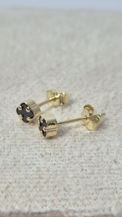 Nowe złote kolczyki wkręty mini koniczynki czarne p. 585