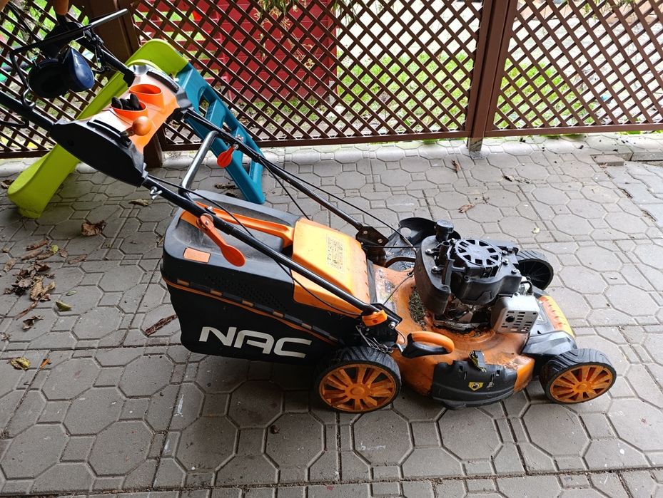 NAC oddam na części