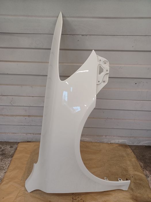 Błotnik Prawy skoda Octavia II lift