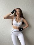 Костюм alo yoga в наявності